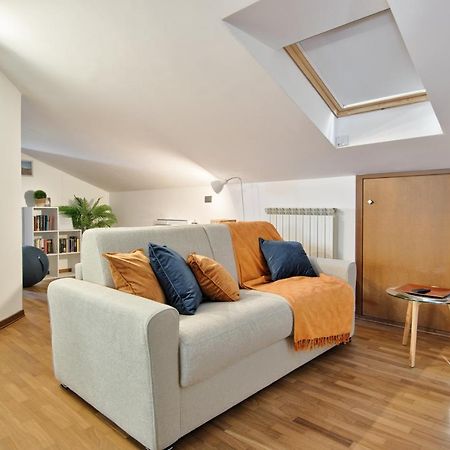 5 Miglia Apartment La Mansarda A Collegno Eksteriør bilde